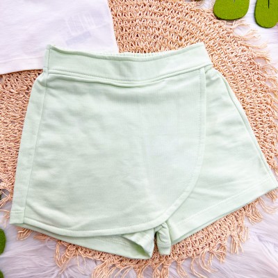 Conj. Blusa Borboleta com Mangas Flare e Short - Off White e Verde